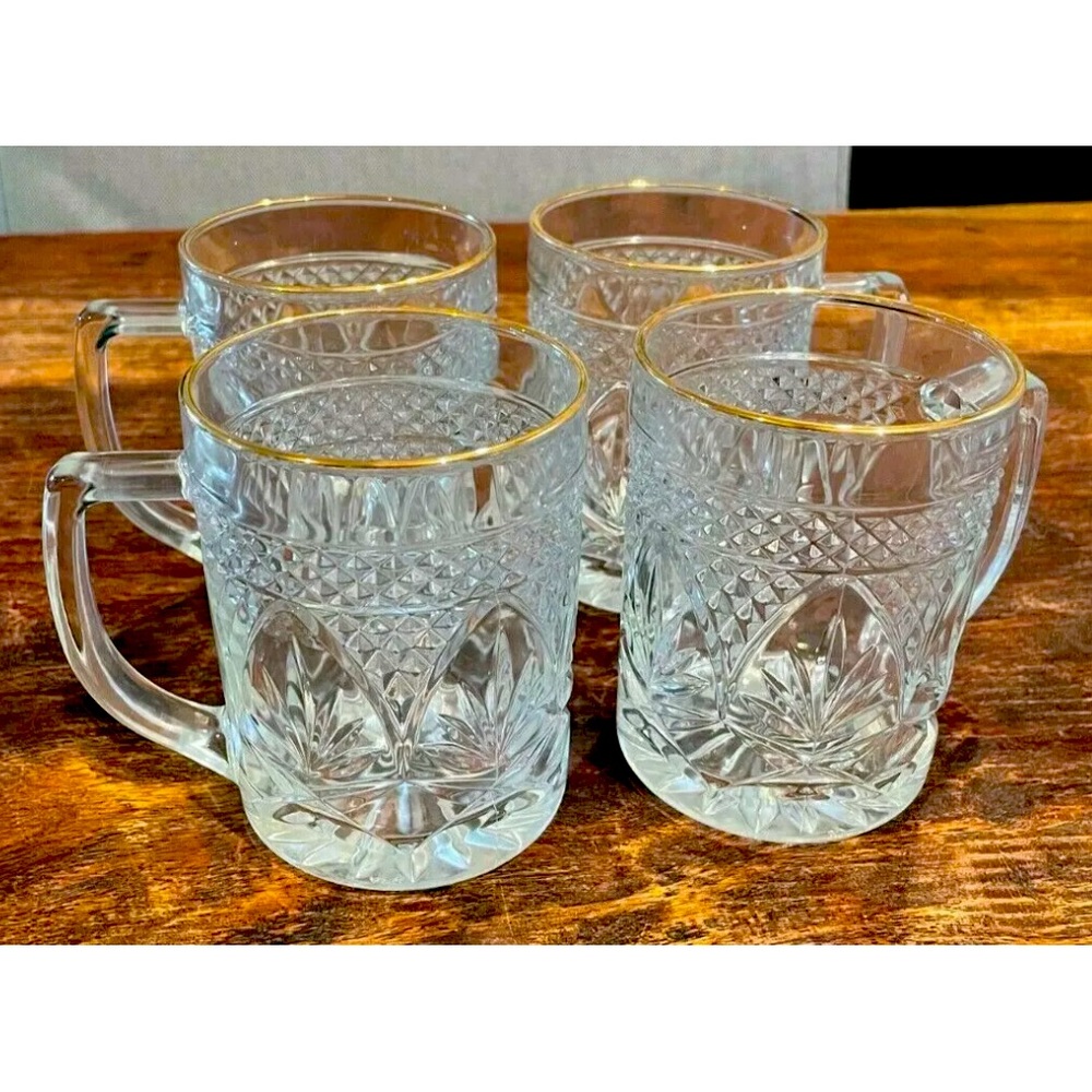 Vintage Beautiful Small Crystal Gold Rimmed Mug Glassware Set of 4